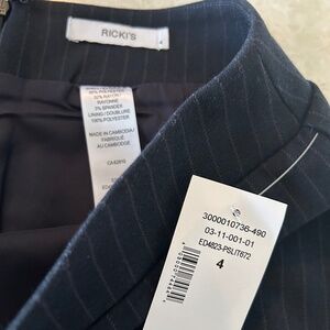 Ricki's Skirt